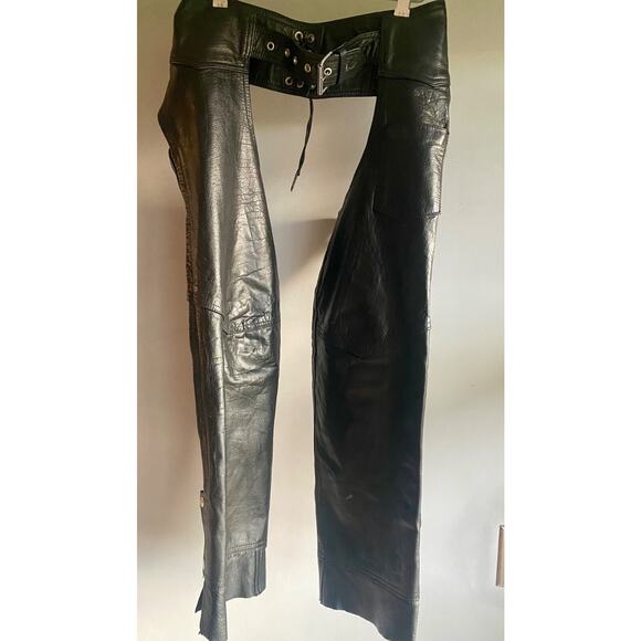 Kookie Genuine Leather Chaps Size XS Black Zippers 3 Button Snaps On Legs - Picture 1 of 16